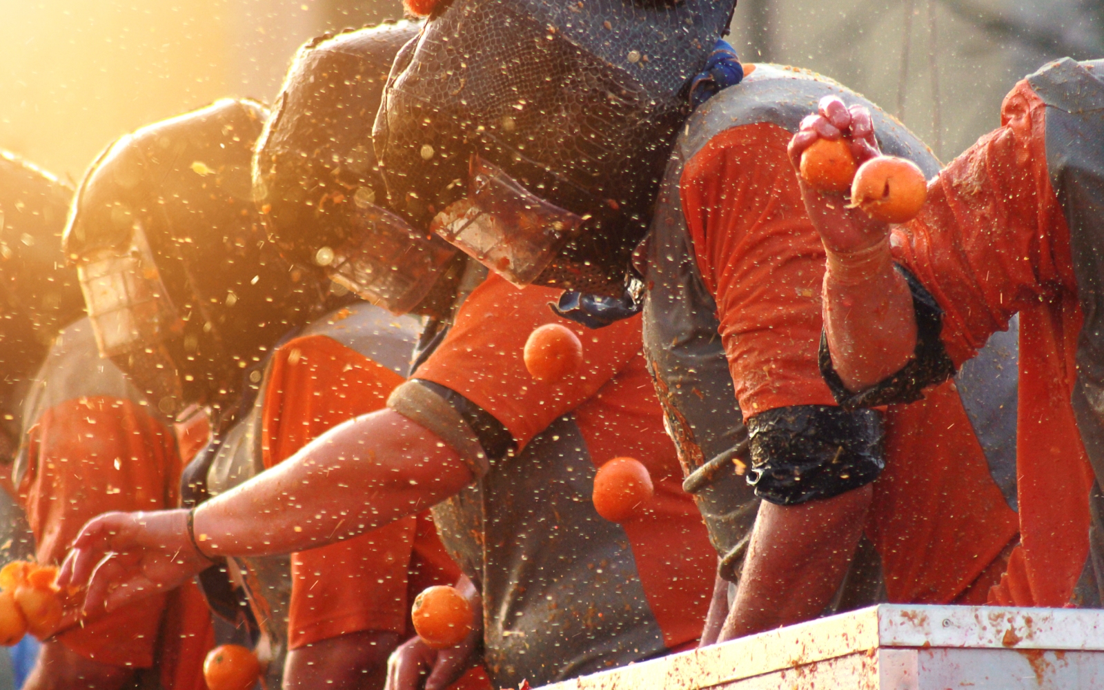 The Battle of the Oranges – Ivrea Historical Carnival